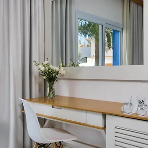 https://vera-miramar-resort.aegeanhotels.net